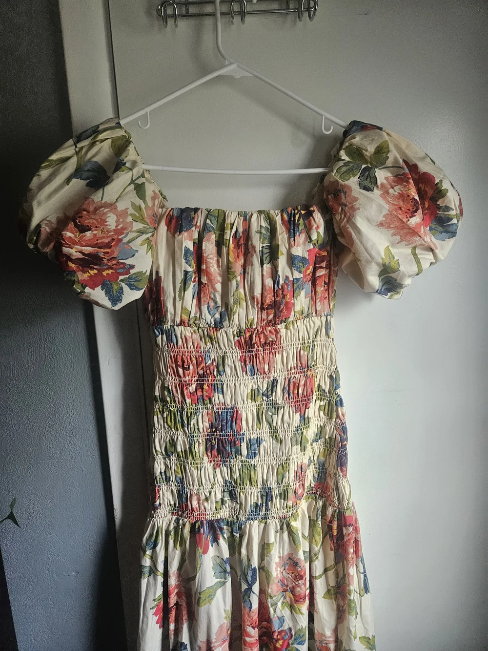 Abercrombie & Fitch Cream/Pale Yellow Floral Off-Shoulder Puff Sleeve Maxi Dress